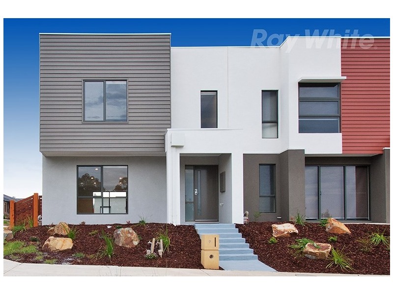 9 Botanica Drive, Chirnside Park VIC 3116