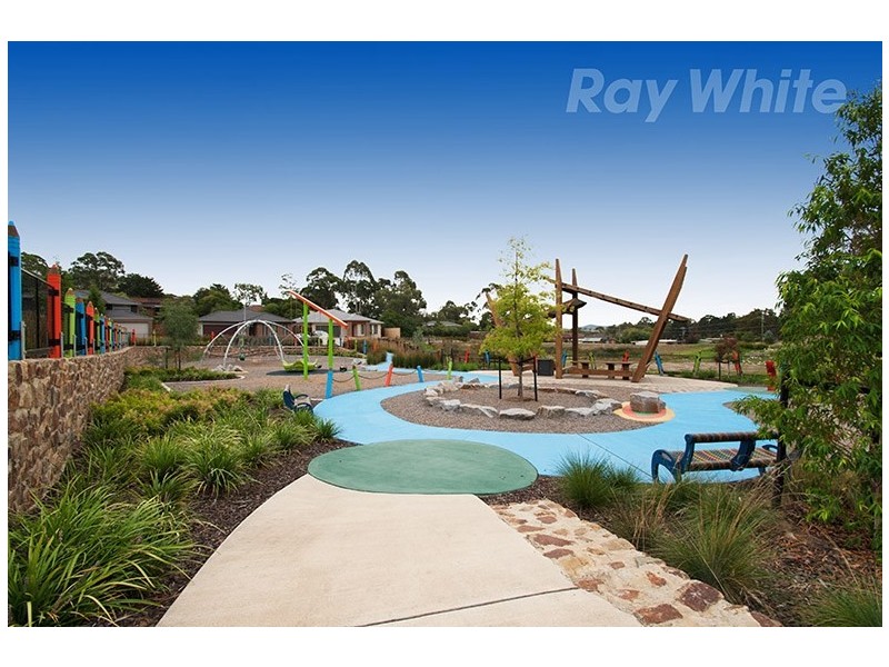 9 Botanica Drive, Chirnside Park VIC 3116
