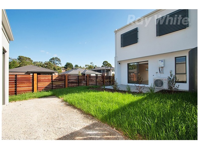 23 Botanica Drive, Chirnside Park VIC 3116