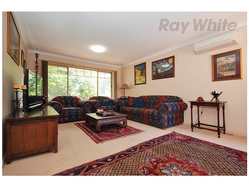 1 Mackenzie Court, Croydon South VIC 3136