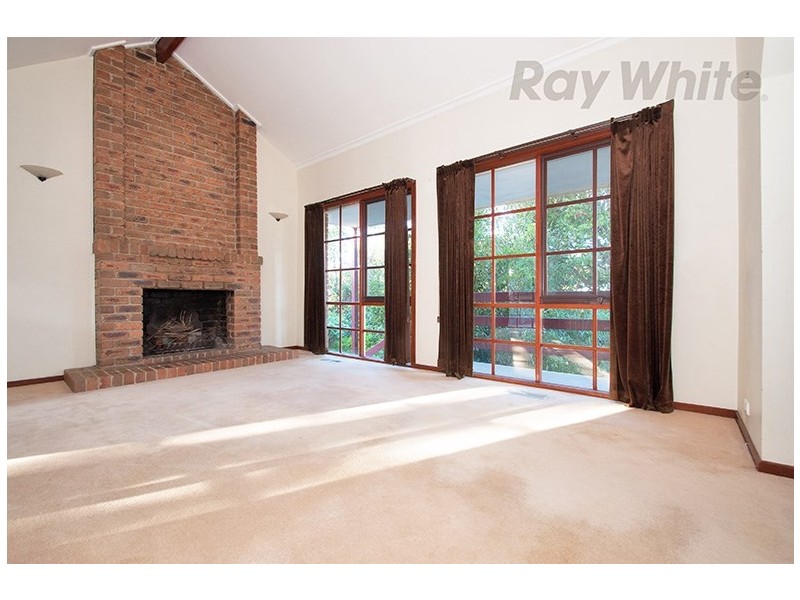 9 Tanbridge Way, Warranwood VIC 3134