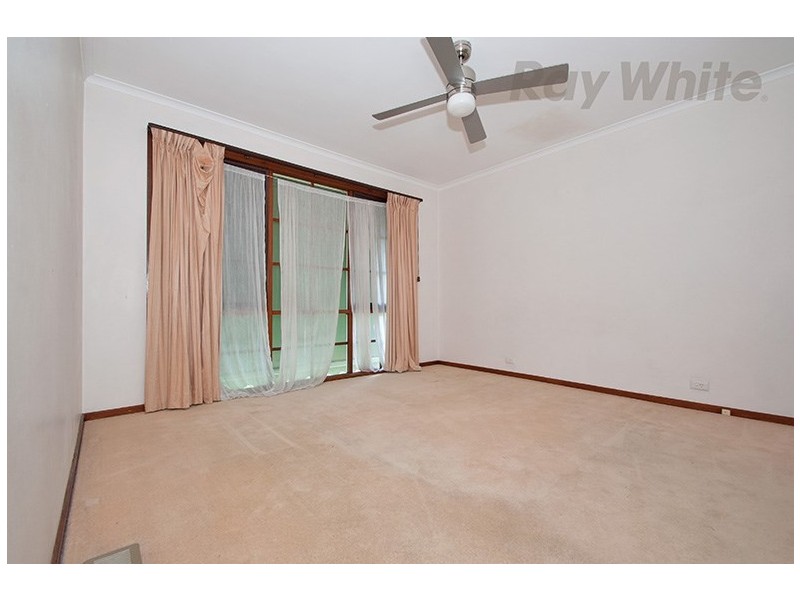 9 Tanbridge Way, Warranwood VIC 3134