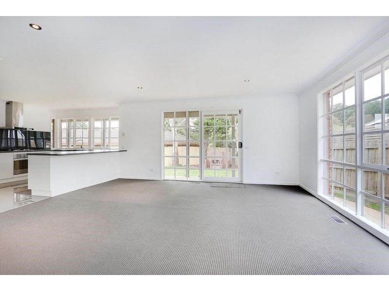 3 Jum Jum Close, Croydon Hills VIC 3136