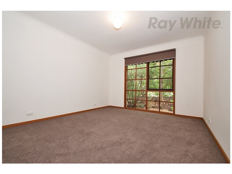 6/2 Starcross Avenue, Croydon VIC 3136