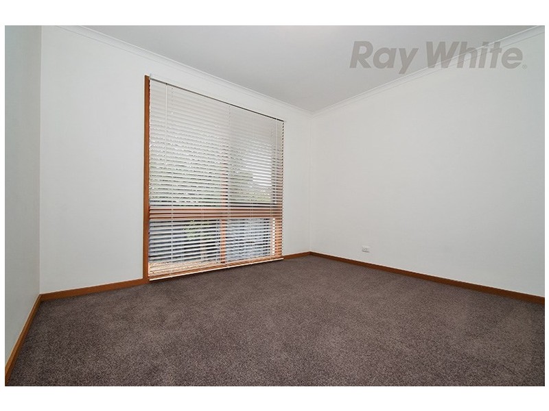 6/2 Starcross Avenue, Croydon VIC 3136