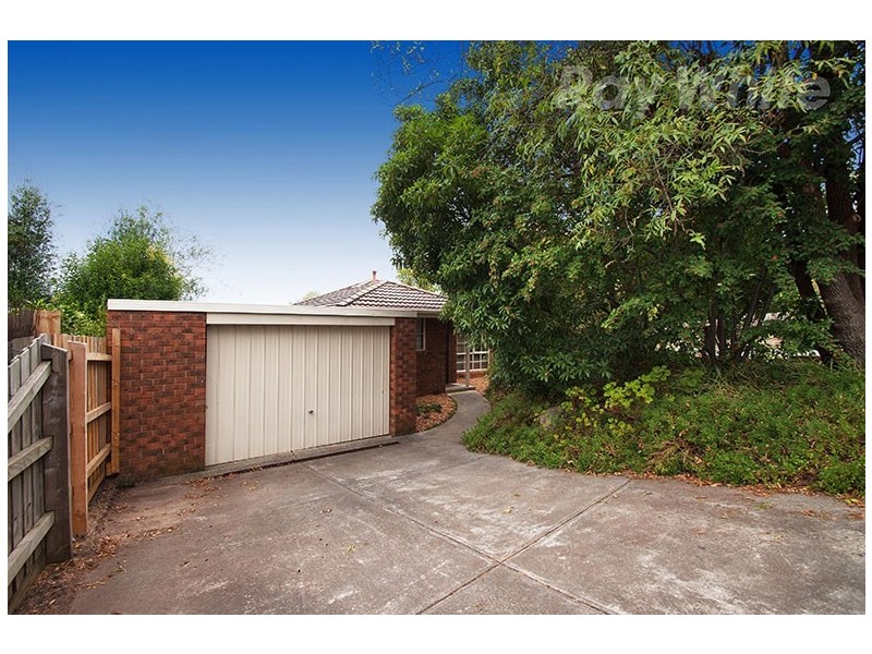 6/2 Starcross Avenue, Croydon VIC 3136