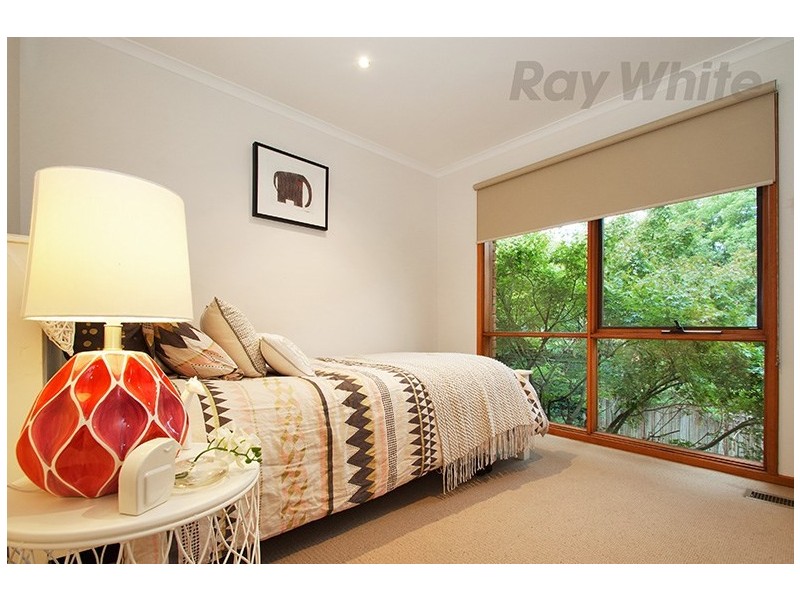 7 PATTERDALE Court, Croydon Hills VIC 3136