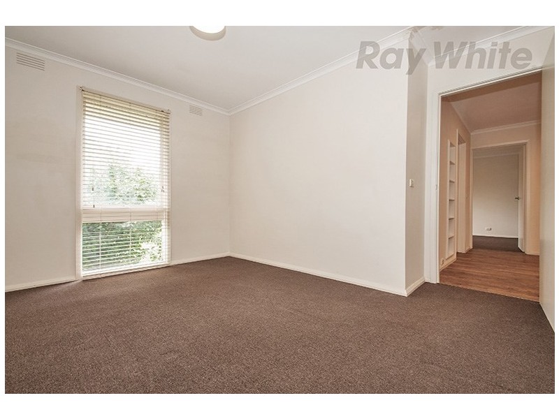 9 Brenda Court, Croydon VIC 3136