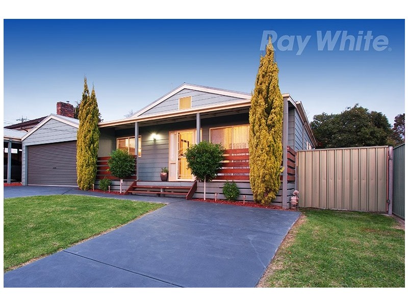 3 RICKY Court, Mooroolbark VIC 3138