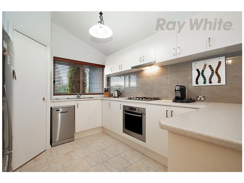 3 RICKY Court, Mooroolbark VIC 3138