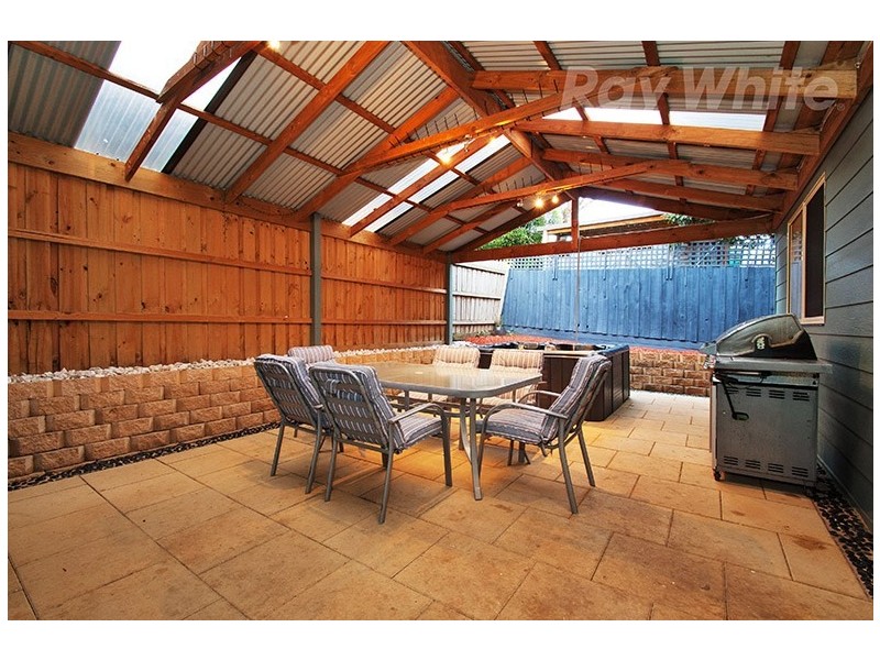 3 RICKY Court, Mooroolbark VIC 3138