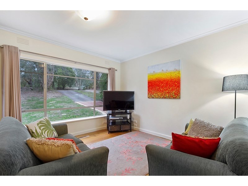 73 Lincoln Road, Croydon VIC 3136