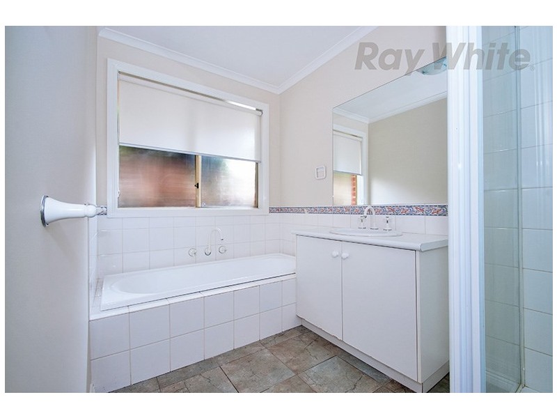 1A Ernest Road, Croydon VIC 3136