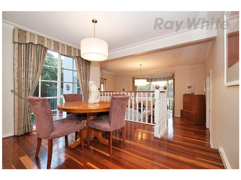 3 SILVER BIRCH Close, Croydon North VIC 3136