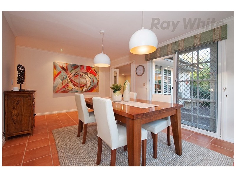 3 SILVER BIRCH Close, Croydon North VIC 3136