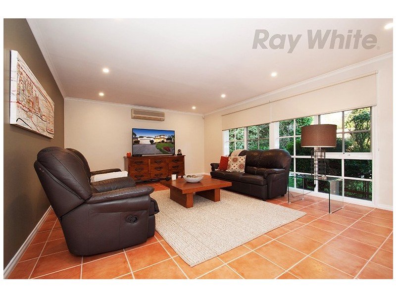 3 SILVER BIRCH Close, Croydon North VIC 3136