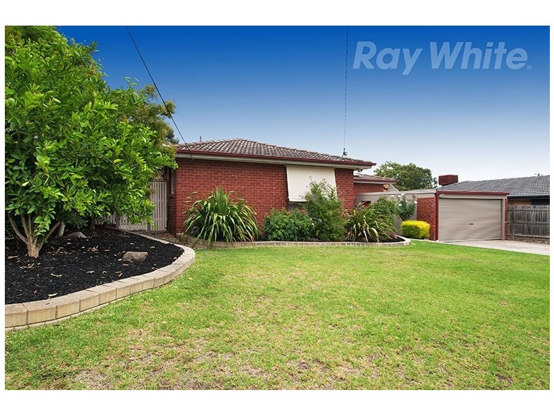 8 Gahnia Close, Ringwood North VIC 3134