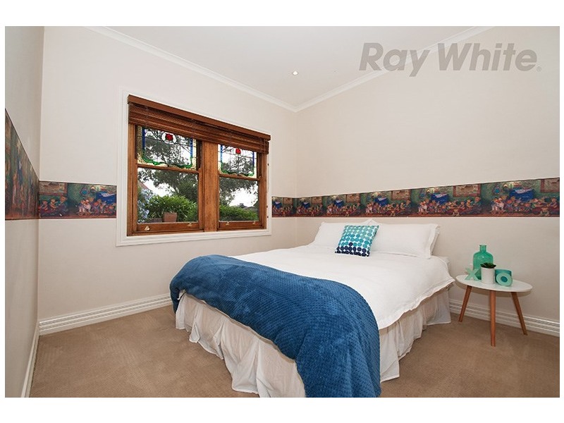 11 DELMONT Court, Mooroolbark VIC 3138