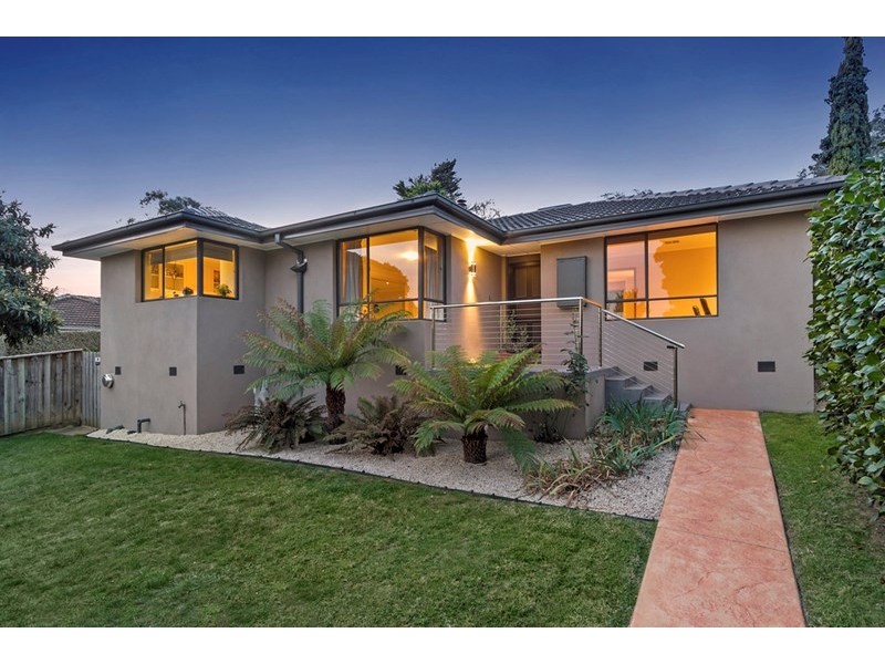 1 Melody Court, Mooroolbark VIC 3138