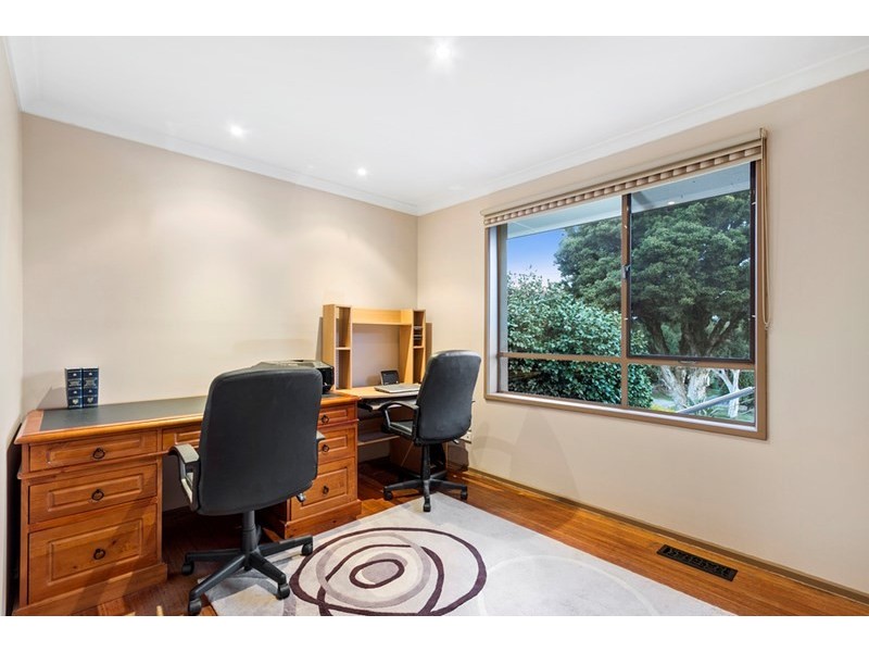 1 Melody Court, Mooroolbark VIC 3138