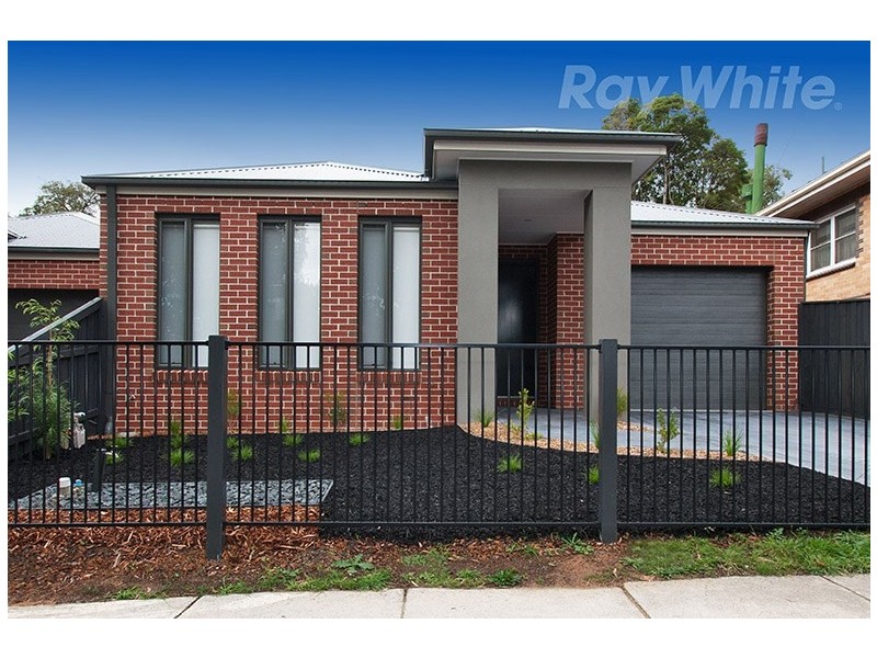 1/2 Gardner Parade, Mount Evelyn VIC 3796