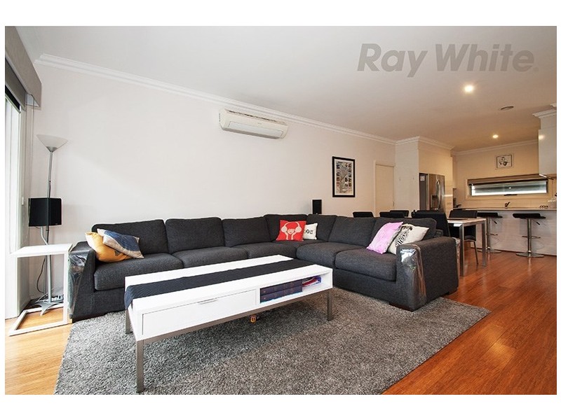 4/116 Hull Road, Croydon VIC 3136