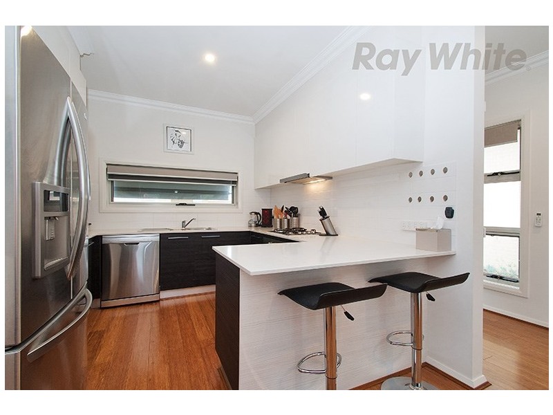 4/116 Hull Road, Croydon VIC 3136
