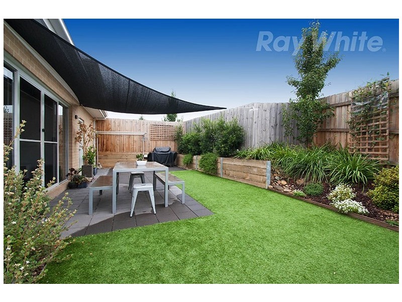 4/116 Hull Road, Croydon VIC 3136