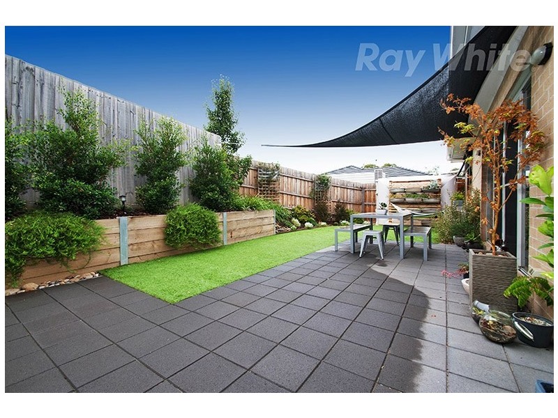 4/116 Hull Road, Croydon VIC 3136