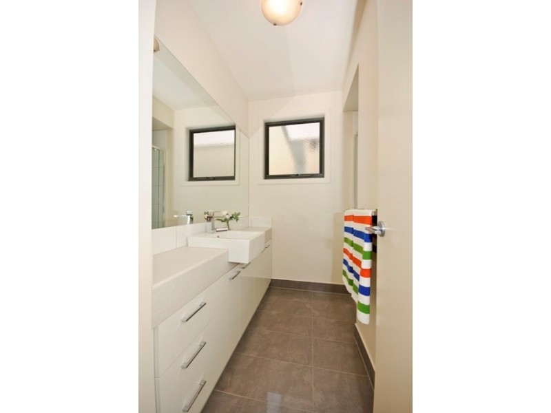 1/6 Norton Road, Croydon VIC 3136