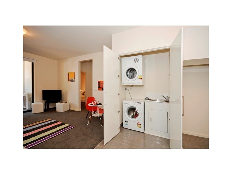 1/6 Norton Road, Croydon VIC 3136