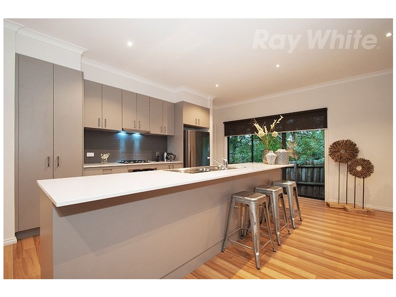 3, 19 SUMMIT Court, Mooroolbark VIC 3138