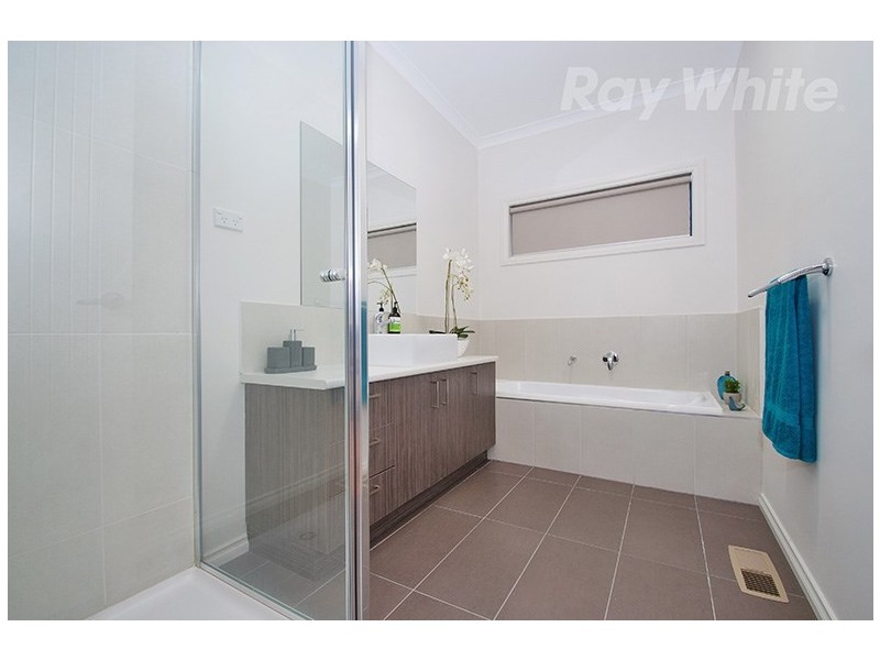 3, 19 SUMMIT Court, Mooroolbark VIC 3138