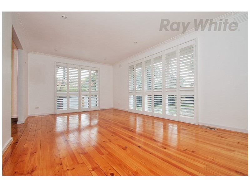 67 Lee Ann Crescent, Croydon VIC 3136