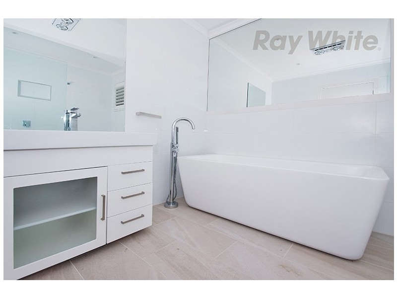 67 Lee Ann Crescent, Croydon VIC 3136
