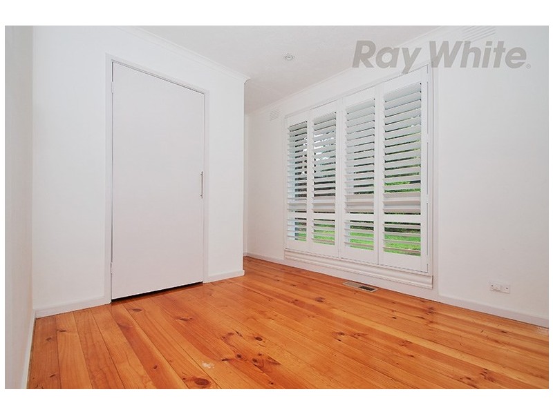67 Lee Ann Crescent, Croydon VIC 3136