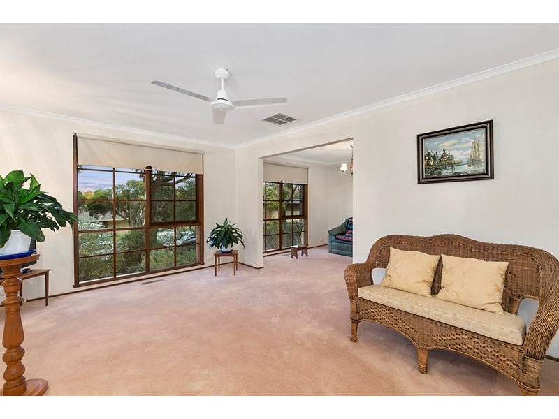 3 DALEHEAD Court, Croydon Hills VIC 3136