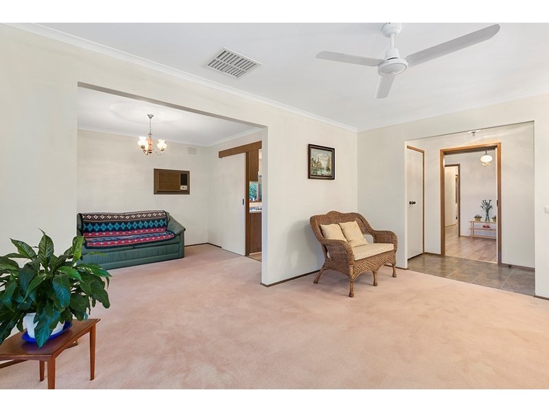 3 DALEHEAD Court, Croydon Hills VIC 3136
