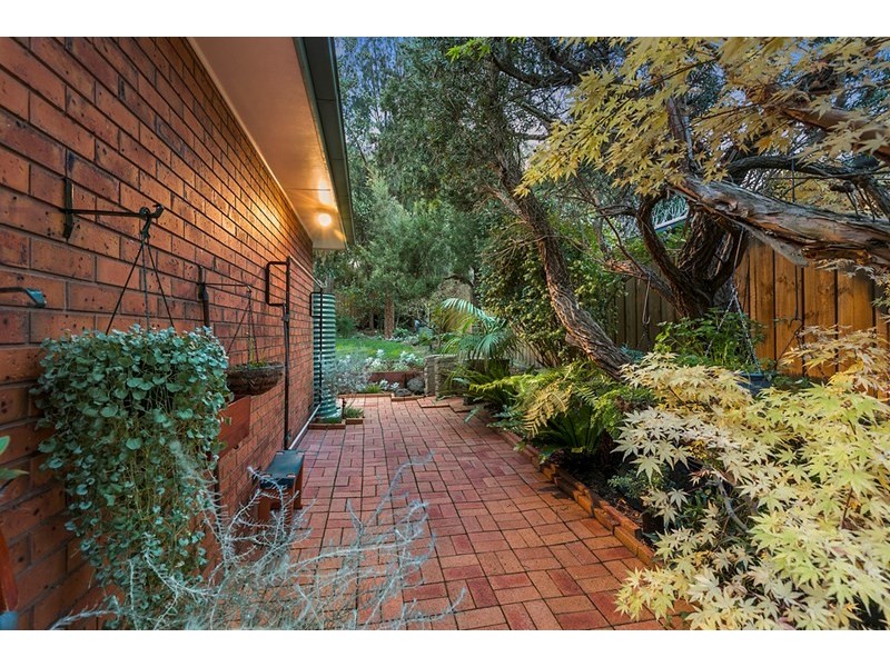 3 DALEHEAD Court, Croydon Hills VIC 3136
