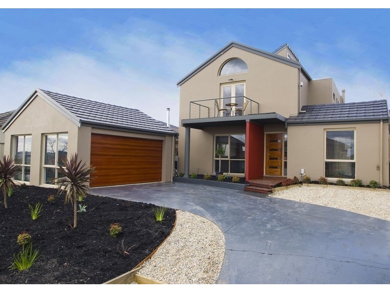 13 PARKVIEW Terrace, Chirnside Park VIC 3116