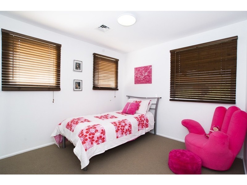 13 PARKVIEW Terrace, Chirnside Park VIC 3116