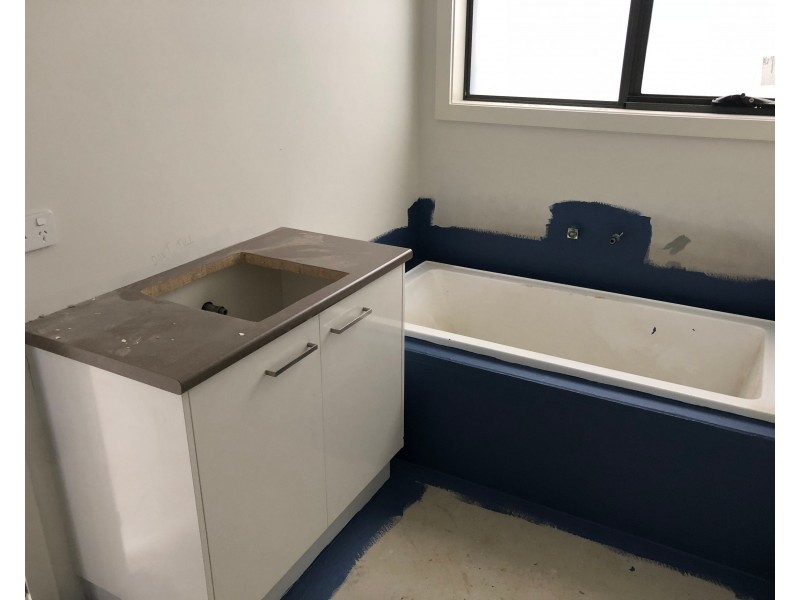 6 LIGHTWOOD Close, Kilsyth VIC 3137