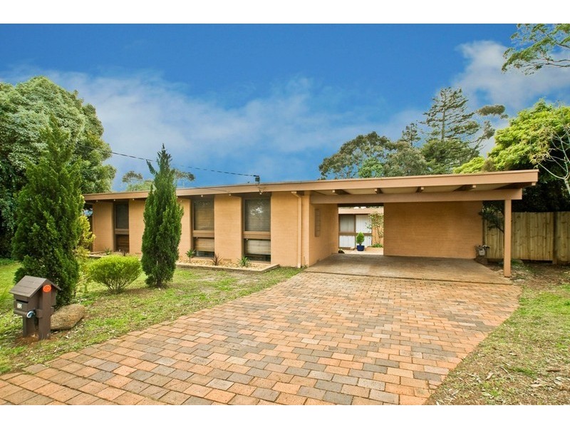 10 PARKVALLEY Drive, Chirnside Park VIC 3116