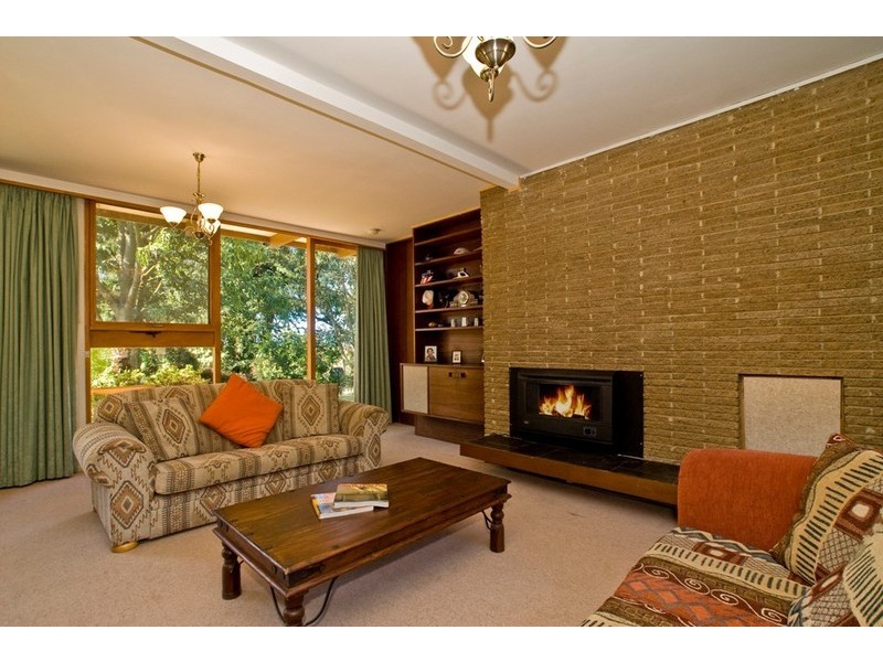 10 PARKVALLEY Drive, Chirnside Park VIC 3116