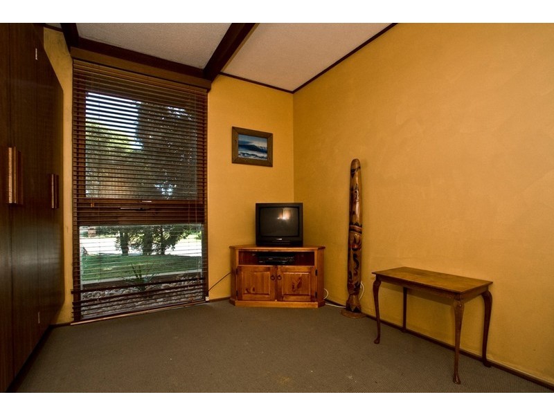 10 PARKVALLEY Drive, Chirnside Park VIC 3116