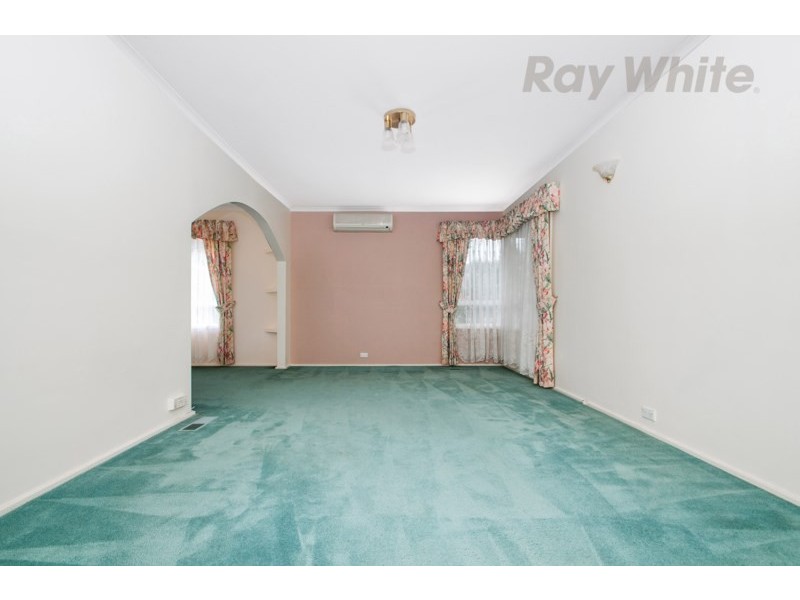 2 COLLINGS Court, Mooroolbark VIC 3138