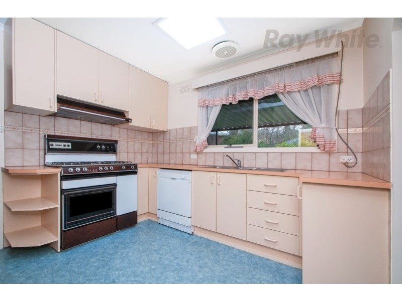 2 COLLINGS Court, Mooroolbark VIC 3138