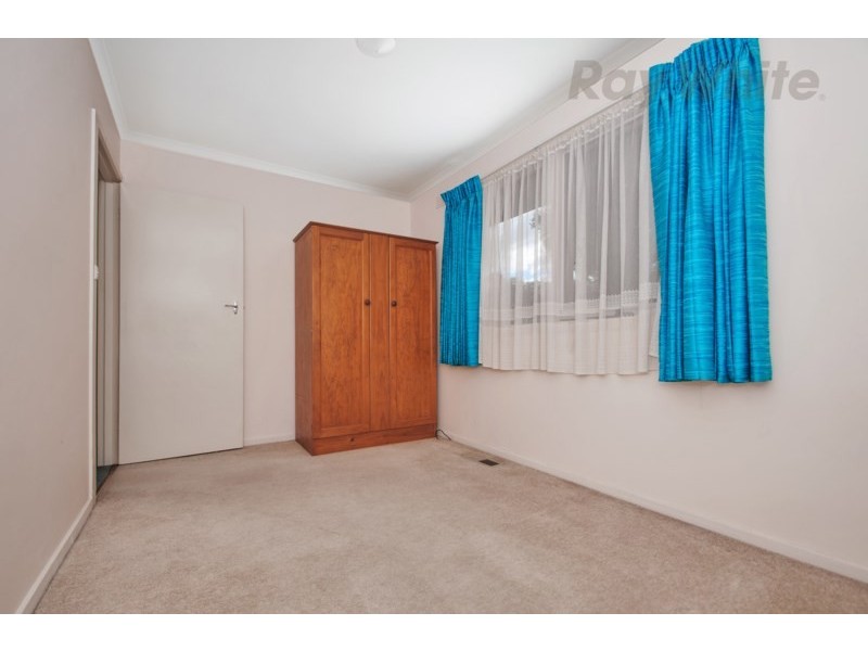 2 COLLINGS Court, Mooroolbark VIC 3138