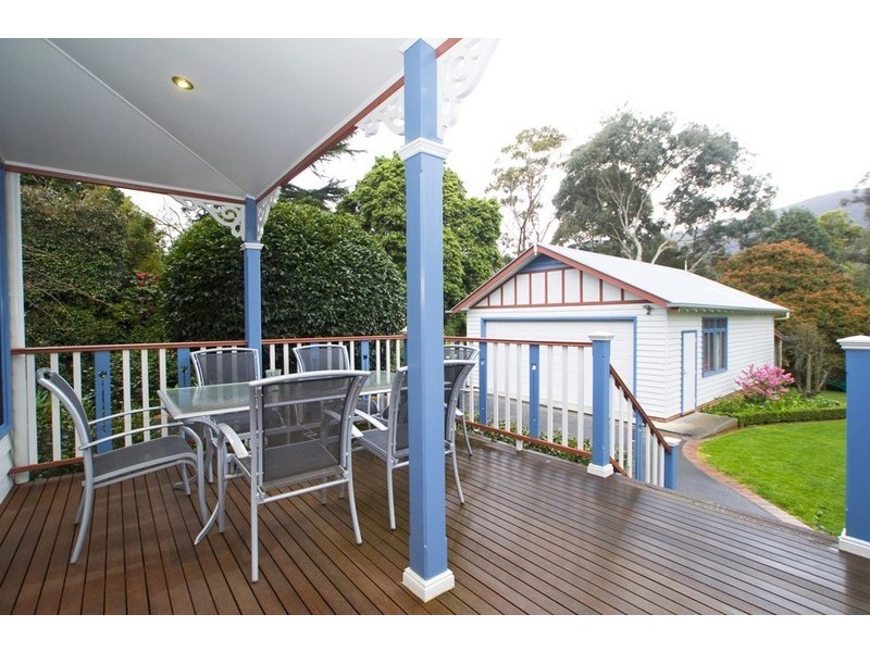890 MOUNT DANDENONG Road, Montrose VIC 3765