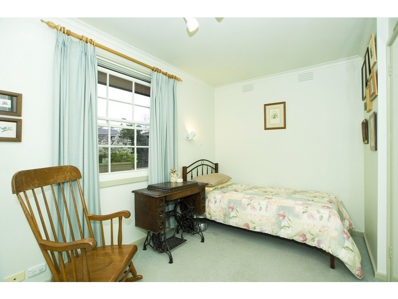 20 WALLARA Crescent, Croydon VIC 3136